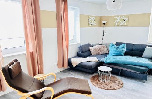 Leinefelde-Worbis Apartment | Clubhaus 6 - geräumige Ferienwohnung mit 4 Schlafzimmern & 2 Bädern