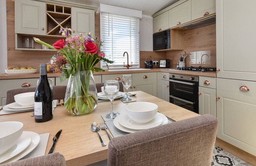 Abersoch Ski Chalet | Cludfan in the beautiful Pwllheli
