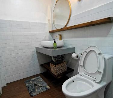 Puerto Princesa City Centre House | CM Guest house