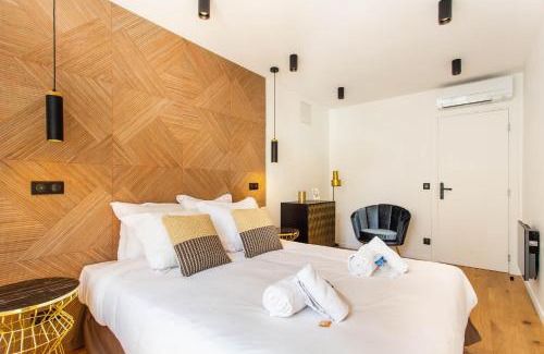 Faubourg-du-Roule Apartment | CMG Champs Elysées - Boetie 6