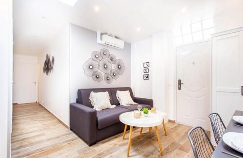 Saint-Fargeau Apartment | CMG Manouchian C - Saint Fargeau