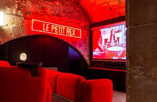 Arsenal Apartment | CMG - Place des Vosges