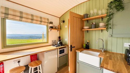 Marybank House | Cnocvann Croft Shepherd Huts