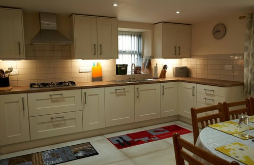 Tan-y-groes Cottage | Cnwc Y Boidy, Llangrannog