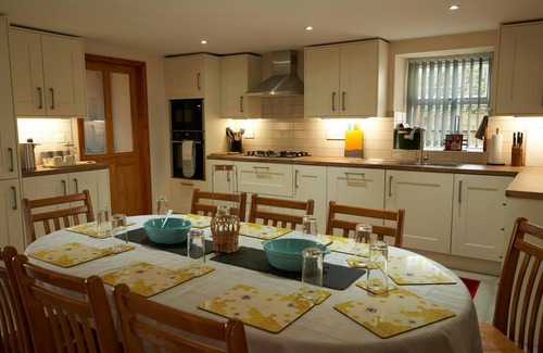 Tan-y-groes Cottage | Cnwc Y Boidy, Llangrannog