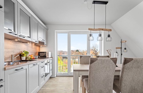 Westerdeichstrich Apartment | Coast 3 - 2 bedrooms, balcony with field view, shower room