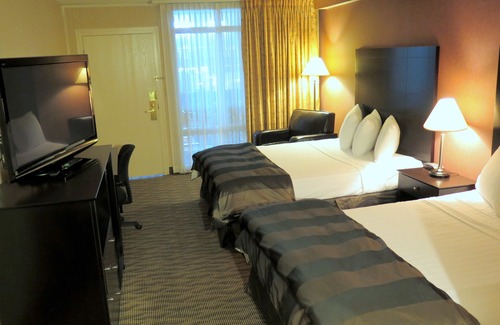 Nisku Hotel | Coast Nisku Inn & Conference Centre