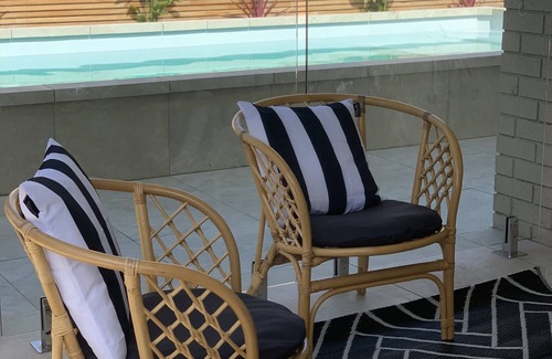 Barwon Heads House | Coastal Beach Haven Barwon Heads ~ *Salt Water Pool, Fire pit & Games room