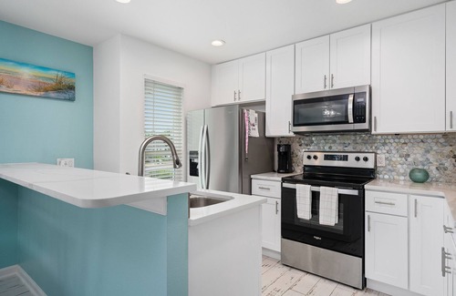 Key Allegro Condo | Coastal Bliss | Private Boat Slip + Pool Access!