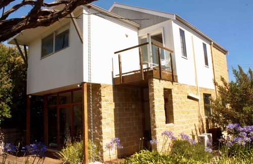 Sorrento House | Coastal Calm Sorrento - close to beach/golf