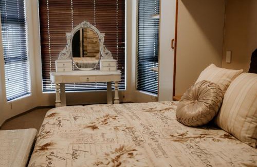 Swakopmund House | Coastal Charm Hideaway Self-catering Holiday Home