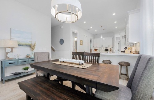 Dune Allen Beach House | Coastal Chic w Golf Cart, Bikes and Close to Beach