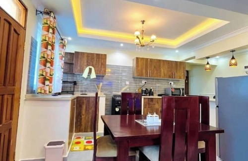 Nyali Apartment | Coastal Comfort: Cosy 2-Bedroom with Ensuite, Minutes from the Beach