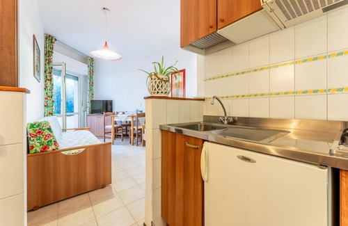 Giannella Apartment | Coastal Comfort Stay in Giannella