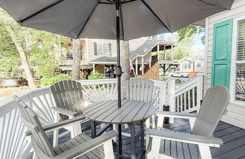 Myrtle Beach House | Coastal Corner House in the Award Winning Ocean Lakes! Includes golf cart!