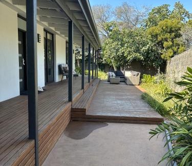 Blairgowrie House | Coastal Court Blairgowrie-walk to Pearce beach via National Coastal Trail