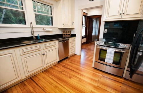 Gulfport House | Coastal Craftsman · Cozy, Charming & Central