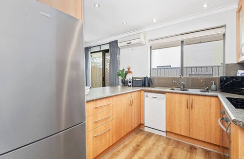 Scarborough House | Coastal Elegance! A Luxurious, Dreamy Escape!