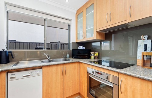 Scarborough House | Coastal Elegance! A Luxurious, Dreamy Escape!