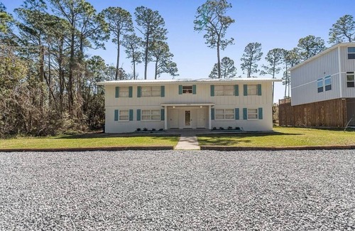 Dauphin Island Apartment | Coastal Escape – Dauphin Island Condos Near the Beach - Unit 2