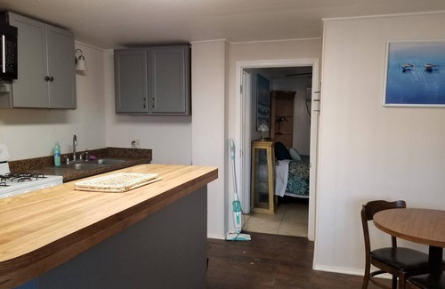 Port Mansfield Apartment | Coastal fishing and duck hunting getaway one bedroom