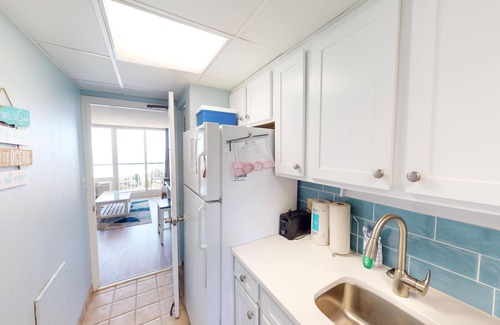 Litchfield by the Sea Condo | Coastal Haven 1 Bedroom Suite in the Bridgewater