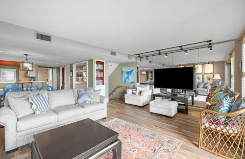 Litchfield by the Sea House | Coastal Haven Ocean View 2 Bedroom Resort Luxuries