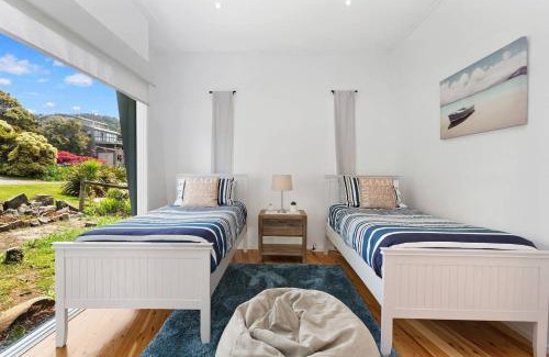 Skenes Creek House | COASTAL HAVEN - panoramic ocean views