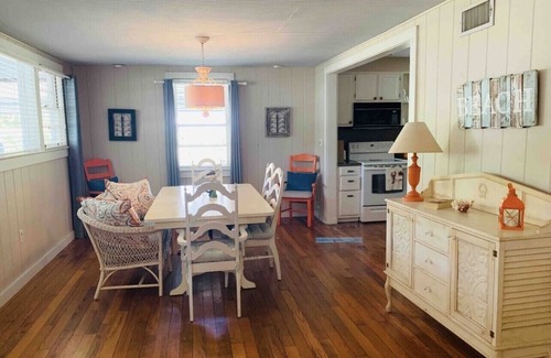 Waveland House | Coastal Serenity - Old time charm with a coastal touch near the beach.