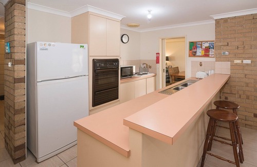 Busselton House | Coastal Soul - 10 min walk to beach, town & cafes
