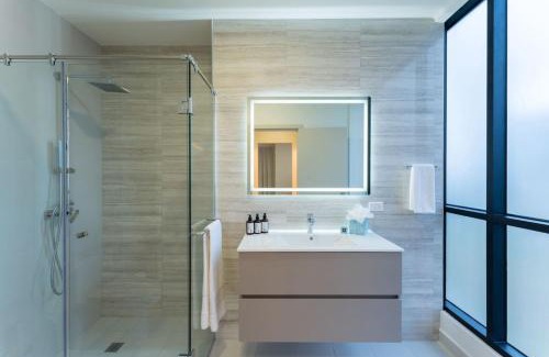 Costa del Este Apartment | Coastal View Executive Studio in Panama City