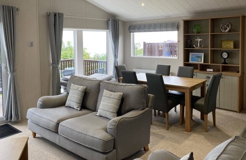 Brixham Cabin | Coastal View luxury lodge at Riviera Bay Brixham