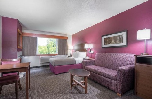 Baldwin Hotel | Cobblestone Hotel and Suites - Baldwin