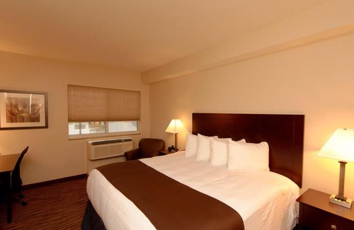 Fort Madison Hotel | Cobblestone Inn & Suites - Fort Madison