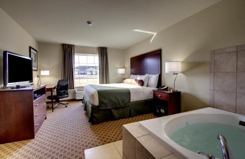 Carrington Hotel | Cobblestone Inn & Suites - Carrington