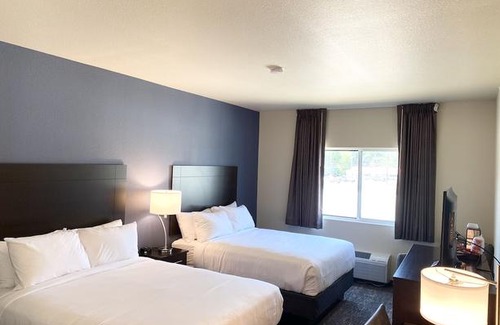 Forest City Hotel | Cobblestone Inn & Suites - Forest City