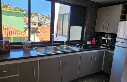 Prainha Apartment | Cobertura a 70 Metros da Prainha- Churrasqueira e Vista Mar!