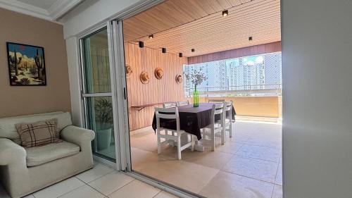 Boa Viagem Apartment | Cobertura para Família com piscina e churrasqueira privativa