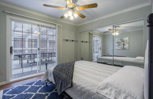 Flagstaff House | Coburn Cabin @ Country Club Game Room New Central AC Pet and Family-Friendly