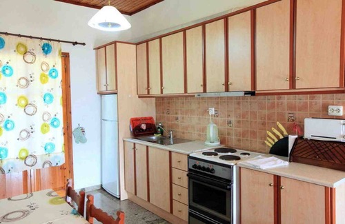 Petaleia Apartment | Cochelli Villas (Lower Floor)