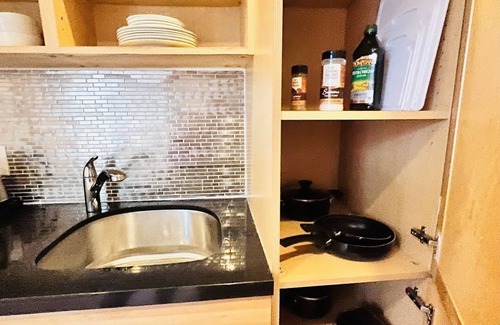 Poinsettia Heights Apartment | Coco Bay Condos