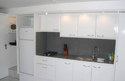 Rifflet Apartment | Coco-mango Apt. B, Studio Cosy, vue mer à 250 m de la Plage de la Perle