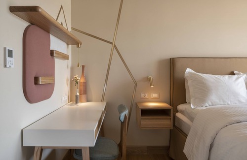 Makrigianni Hotel | COCO-MAT Athens BC
