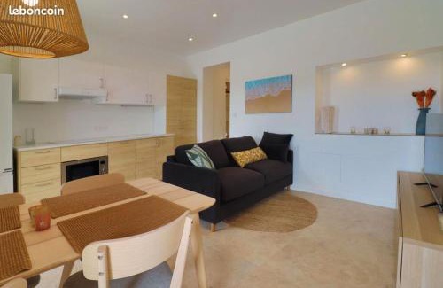 Le Pradet Apartment | Cocon d'Azur - accès mer