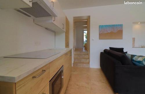 Le Pradet Apartment | Cocon d'Azur - accès mer