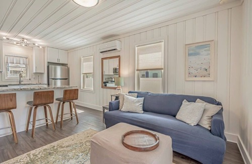 Cherry Grove Beach House | Coconut Flats Duplex- Downstairs-
