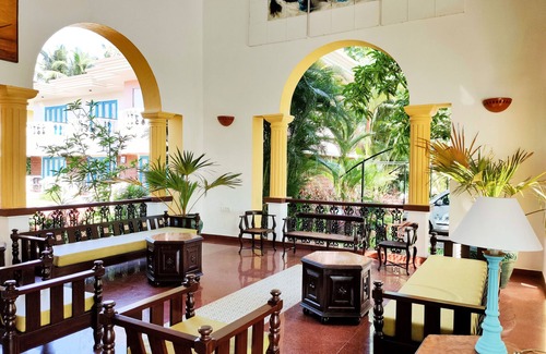 Betalbatim Hotel | Coconut Grove Beach Resort