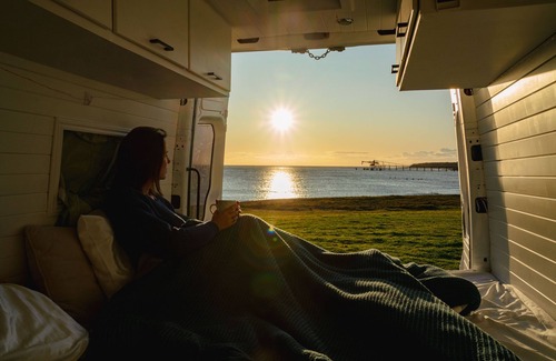 North Narrabeen House | COCONUT PARADISE Camping with comfort at Narrabeen Camping ground.