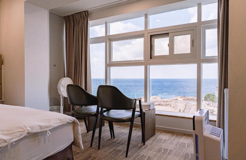 Aewol Hotel | Cocoon Hotel