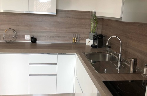 Golfe Juan House | Cocooning house - sea view - 4km from CANNES - 6 travellers